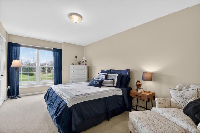 7233 N Lake Orchard Drive, Dexter Twp, MI 48118