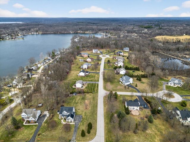 7233 N Lake Orchard Drive, Dexter Twp, MI 48118