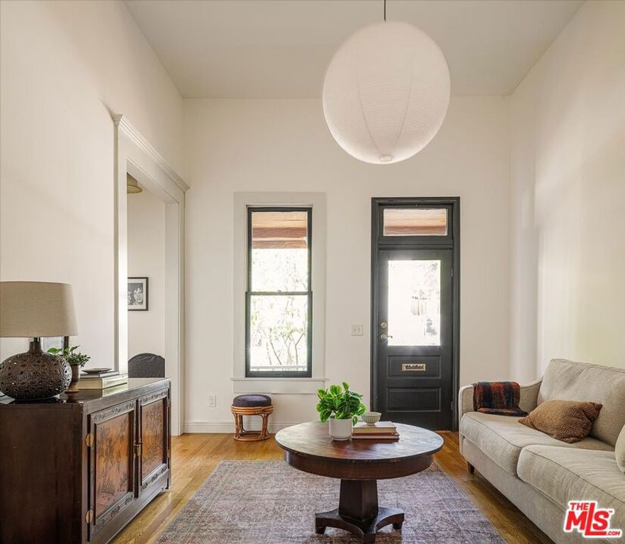 1334 Calumet Avenue, Los Angeles, CA 90026 — photo 4