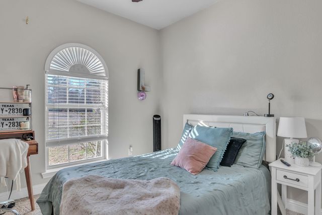 538 Karabeth Ln, Hallsville, TX 75650