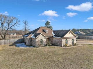 538 Karabeth Ln, Hallsville, TX 75650