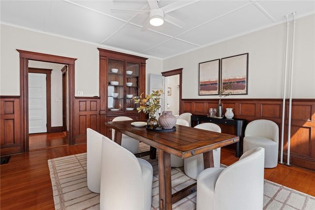 15 Bradford Avenue, Newport, RI 02840
