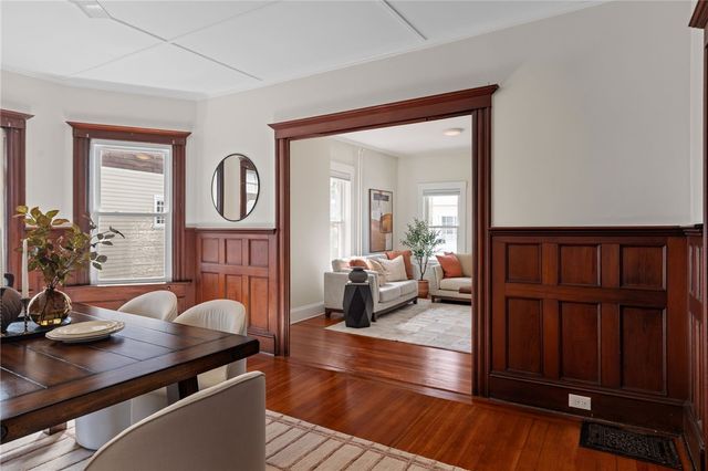15 Bradford Avenue, Newport, RI 02840