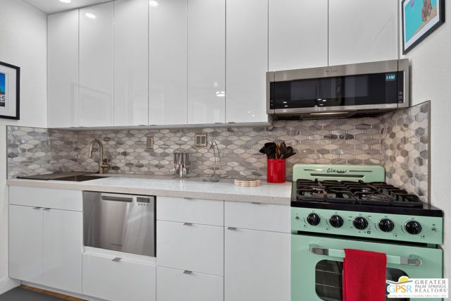 1555 N Chaparral Road 330, Palm Springs, CA 92262