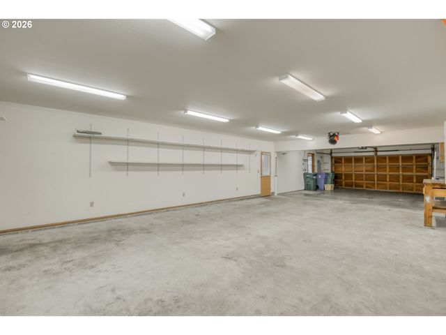 6788 Se MOLT St, Milwaukie, OR 97267