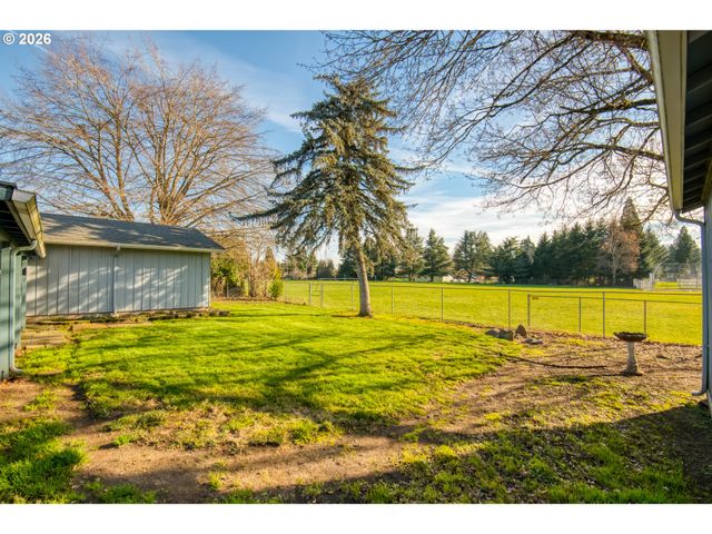 6788 Se MOLT St, Milwaukie, OR 97267