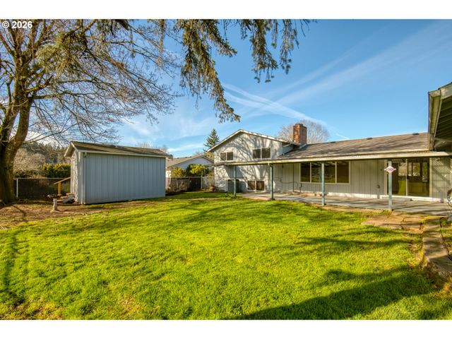 6788 Se MOLT St, Milwaukie, OR 97267