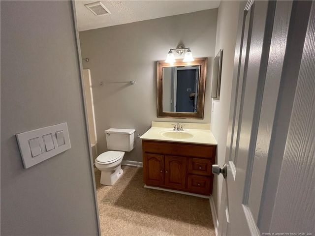 6916 Kizer Drive, Fayetteville, NC 28314