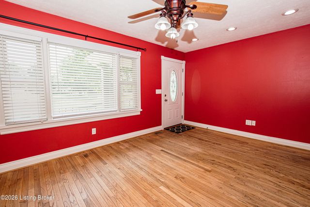 179 Kings Church Ct, Taylorsville, KY 40071