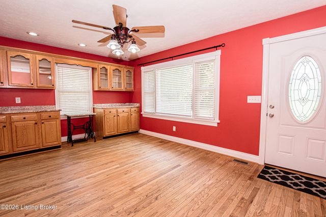 179 Kings Church Ct, Taylorsville, KY 40071