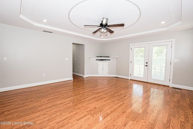 179 Kings Church Ct, Taylorsville, KY 40071