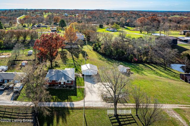179 Kings Church Ct, Taylorsville, KY 40071