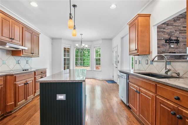 5827 Cliff Valley Way, Flowery Branch, GA 30542