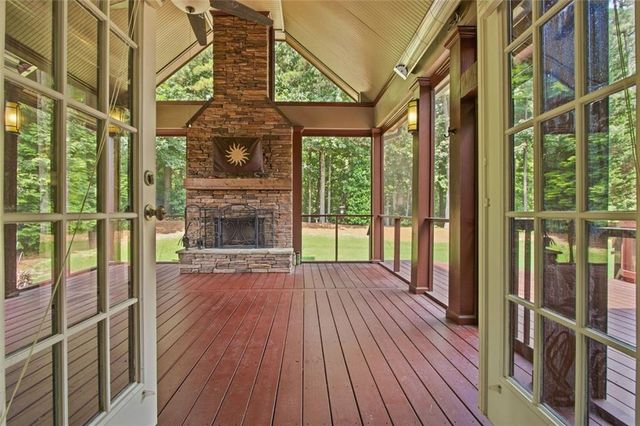 5827 Cliff Valley Way, Flowery Branch, GA 30542