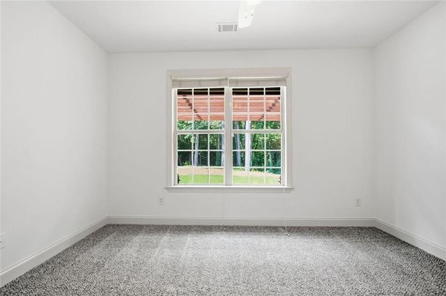 5827 Cliff Valley Way, Flowery Branch, GA 30542