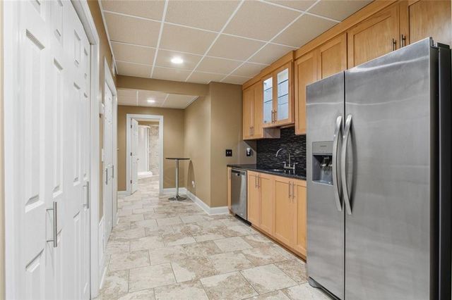 5827 Cliff Valley Way, Flowery Branch, GA 30542