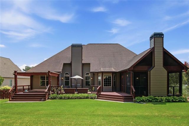 5827 Cliff Valley Way, Flowery Branch, GA 30542