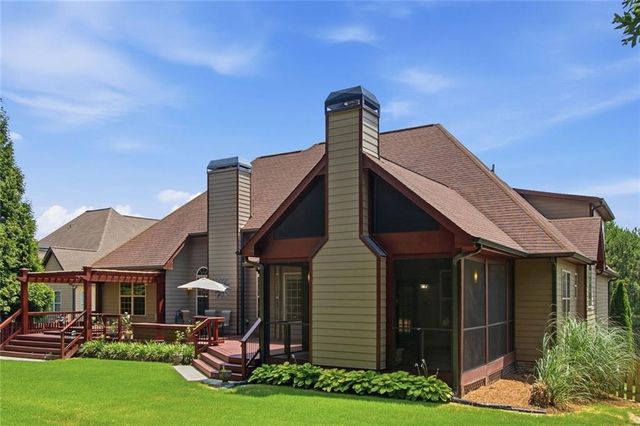 5827 Cliff Valley Way, Flowery Branch, GA 30542