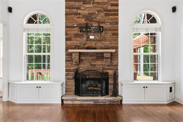 5827 Cliff Valley Way, Flowery Branch, GA 30542