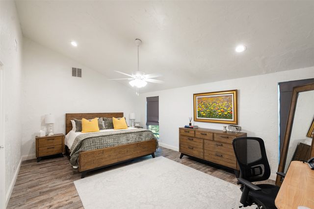1616 Mona Court, Tool, TX 75143