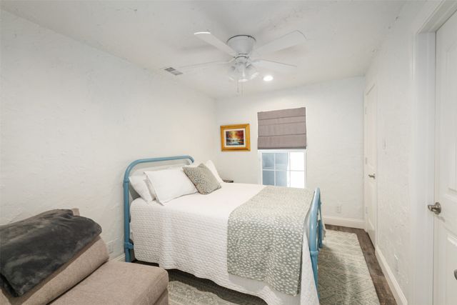 1616 Mona Court, Tool, TX 75143