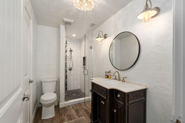 1616 Mona Court, Tool, TX 75143