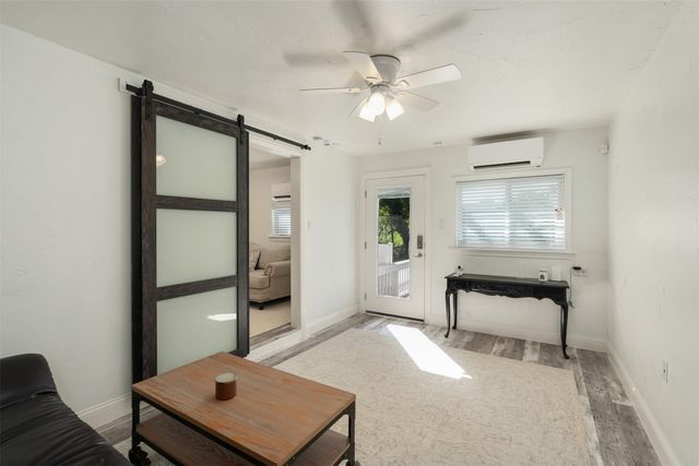 1616 Mona Court, Tool, TX 75143