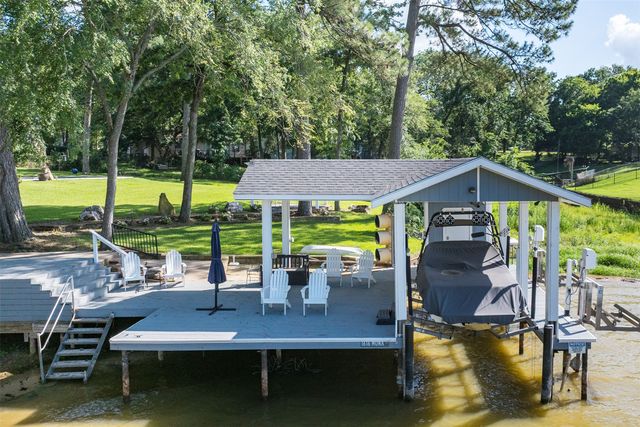 1616 Mona Court, Tool, TX 75143