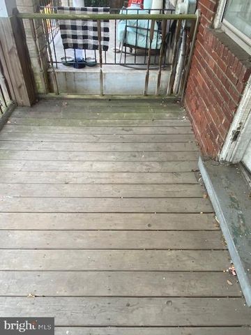 1733 L ST NE, Washington, DC 20002