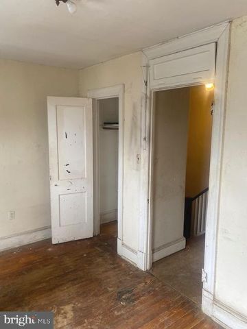 1733 L ST NE, Washington, DC 20002