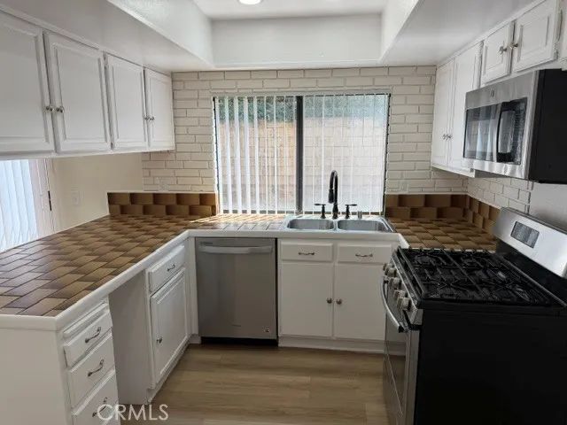2324 Raintree Drive, Brea, CA 92821