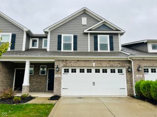 8291 Glacier Ridge Drive, Fishers, IN 46038