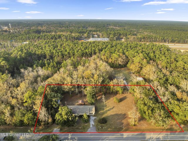 13600 Money Farm Road, Ocean Springs, MS 39564