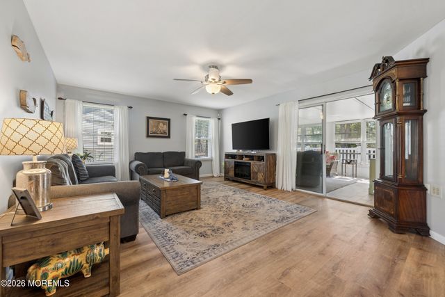 6 Wales Court, Forked River, NJ 08731
