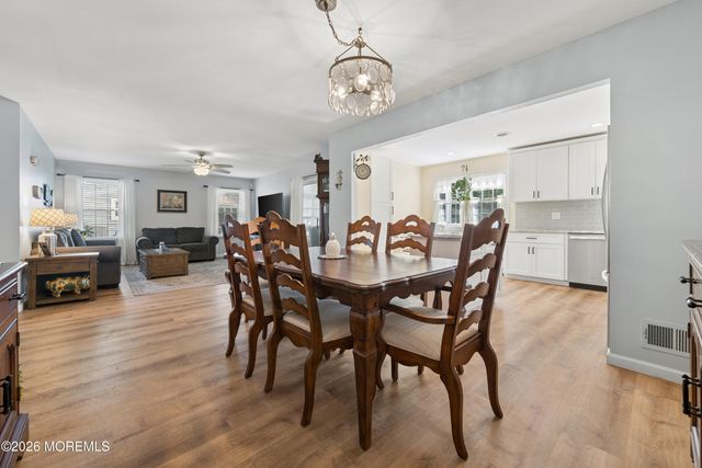 6 Wales Court, Forked River, NJ 08731