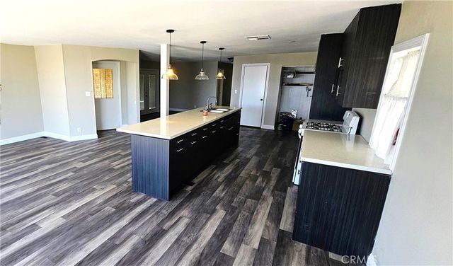 9800 Baseline Road 82, Alta Loma, CA 91701