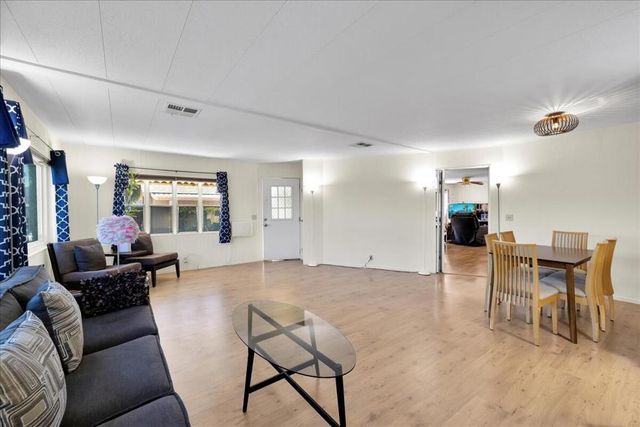 132 Hester Drive, Cathedral City, CA 92234