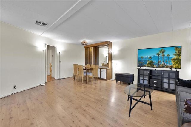 132 Hester Drive, Cathedral City, CA 92234