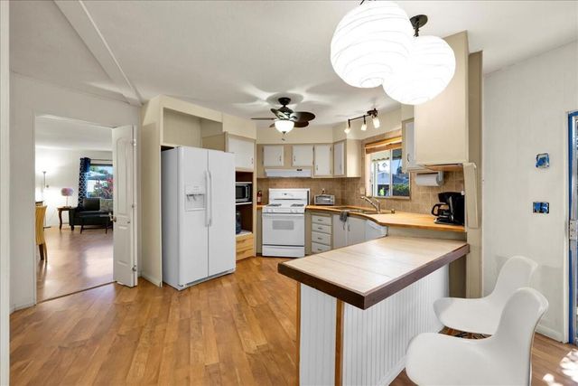 132 Hester Drive, Cathedral City, CA 92234