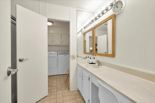 132 Hester Drive, Cathedral City, CA 92234