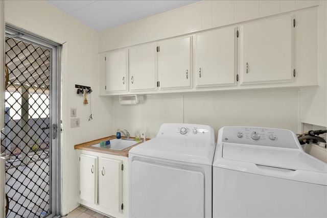 132 Hester Drive, Cathedral City, CA 92234