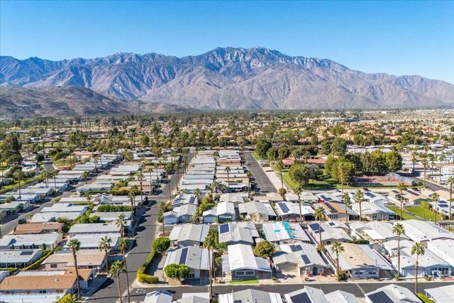 132 Hester Drive, Cathedral City, CA 92234