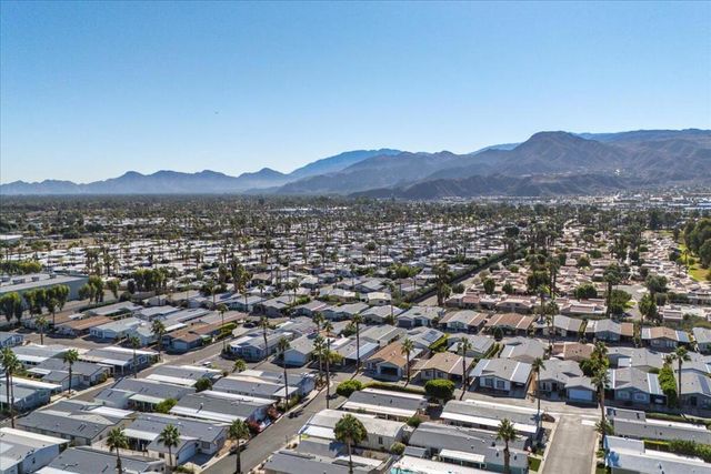 132 Hester Drive, Cathedral City, CA 92234