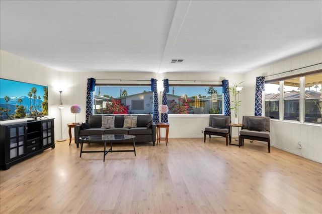 132 Hester Drive, Cathedral City, CA 92234