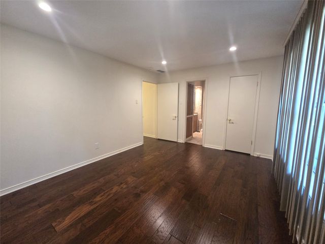 9334 Hunters Creek Drive, Dallas, TX 75243