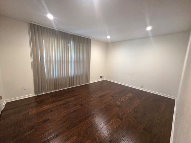 9334 Hunters Creek Drive, Dallas, TX 75243