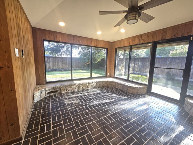 9334 Hunters Creek Drive, Dallas, TX 75243