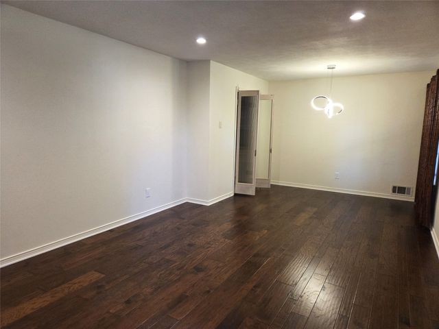 9334 Hunters Creek Drive, Dallas, TX 75243