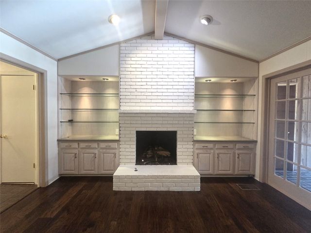 9334 Hunters Creek Drive, Dallas, TX 75243