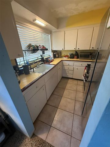 316 76TH AVENUE, St Pete Beach, FL 33706